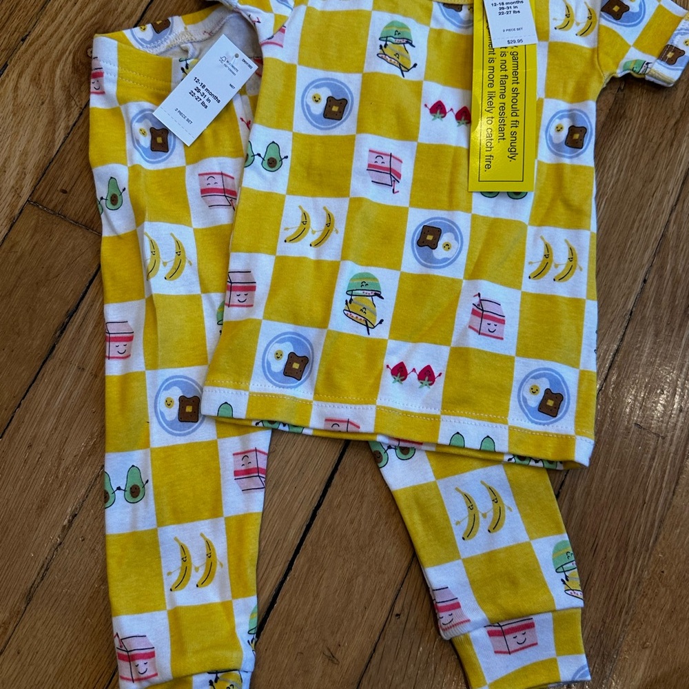 Yellow GAP Kids Pajamas with Fun Print NWT